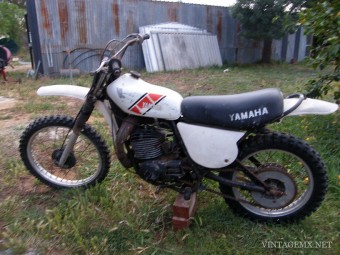 1975 Yamaha MX500