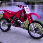 1988 Honda CR250R Angle